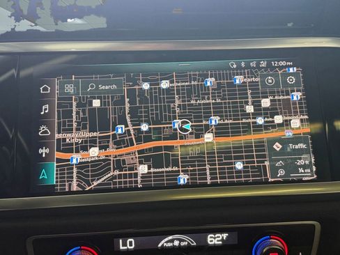 Used 2020 Audi Q3 2.0T Premium Plus image 25