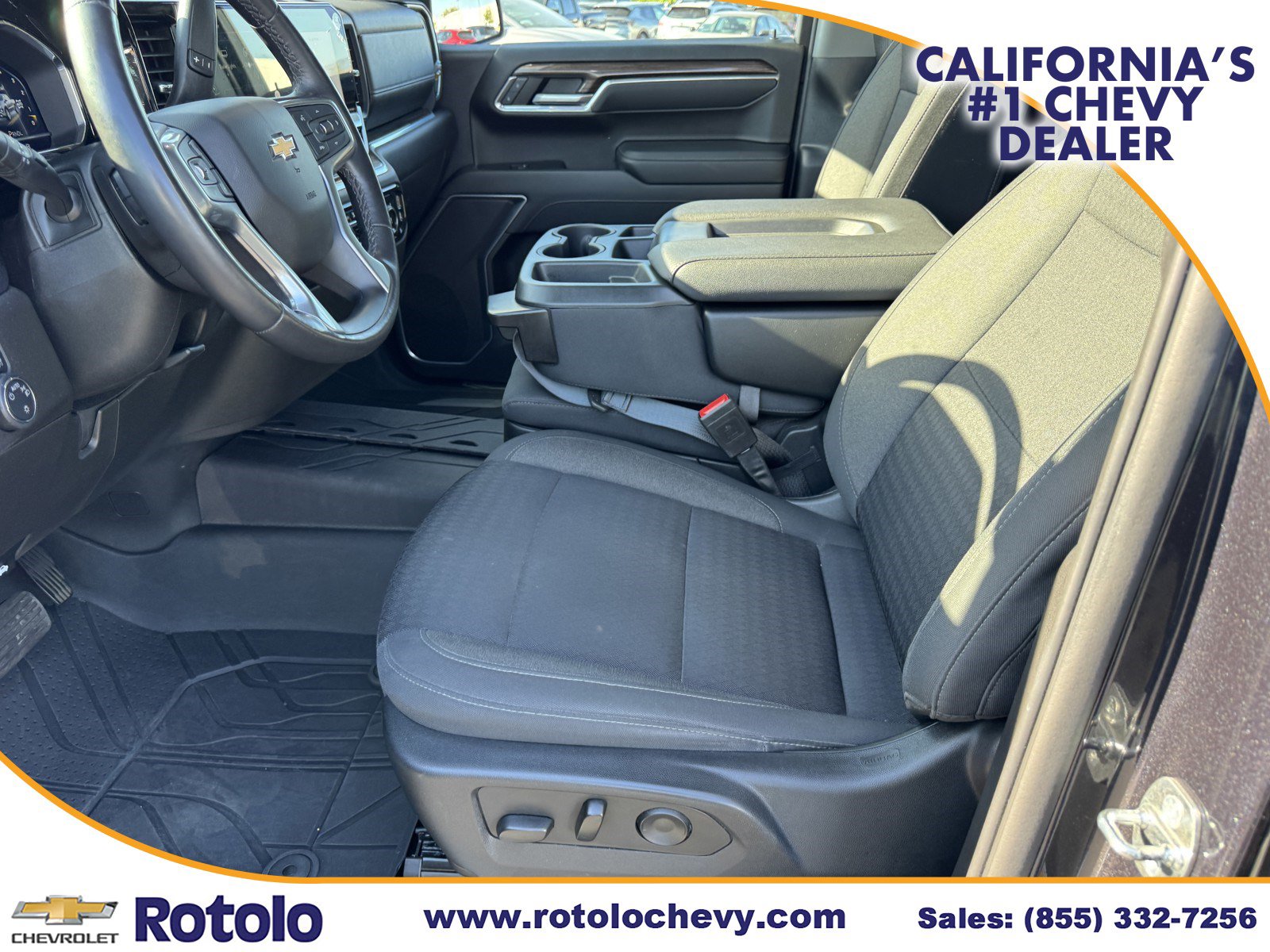 Used 2022 Chevrolet Silverado 1500 LT AWD/4WD image 17