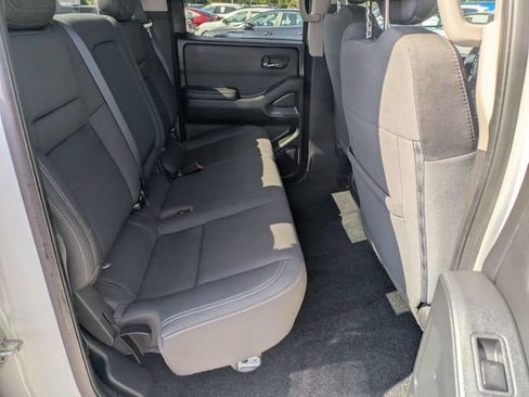 Used 2024 Nissan Frontier SV w/ Technology Package RWD image 26