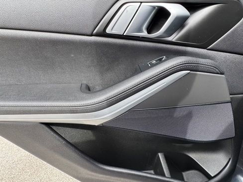 Used 2022 BMW X5 xDrive40i w/ Premium Package image 22