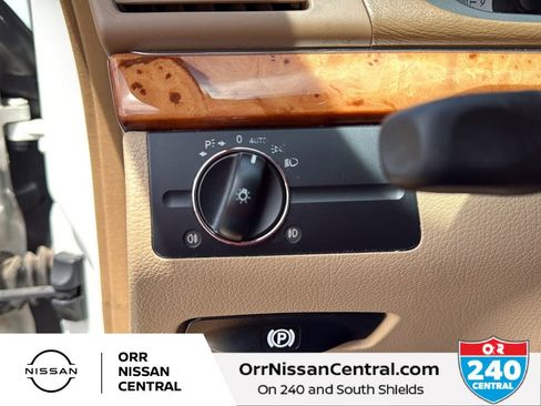 Used 2008 Mercedes-Benz E 350 Sedan image 20