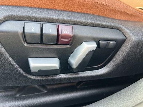 Used 2017 BMW 330i Sedan image 29