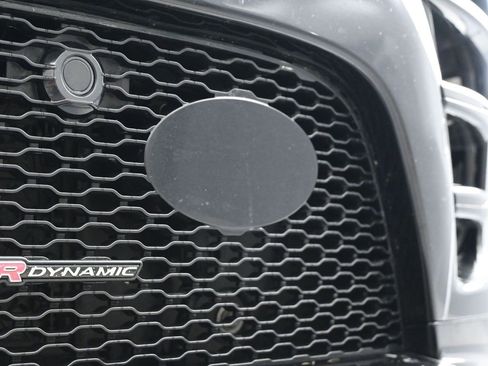 Used 2023 Land Rover Range Rover Velar R-Dynamic S image 12