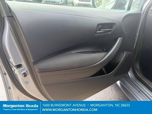 Used 2024 Toyota Corolla LE FWD image 11