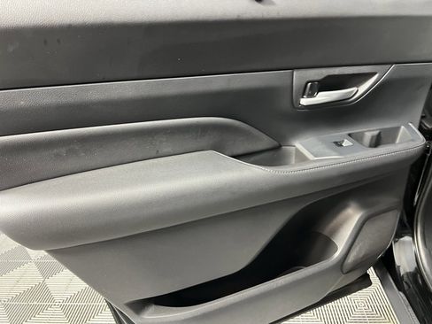 Used 2024 Toyota Grand Highlander AWD Hybrid image 30