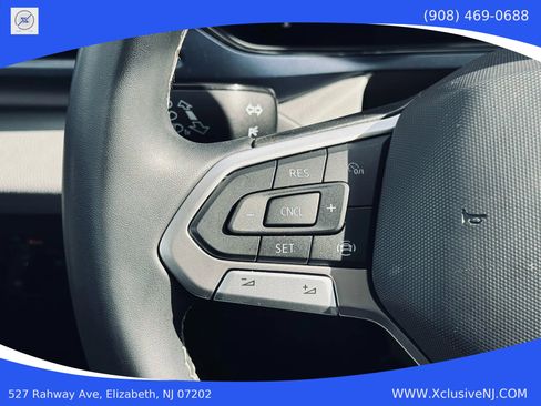 Used 2022 Volkswagen Taos SE image 12