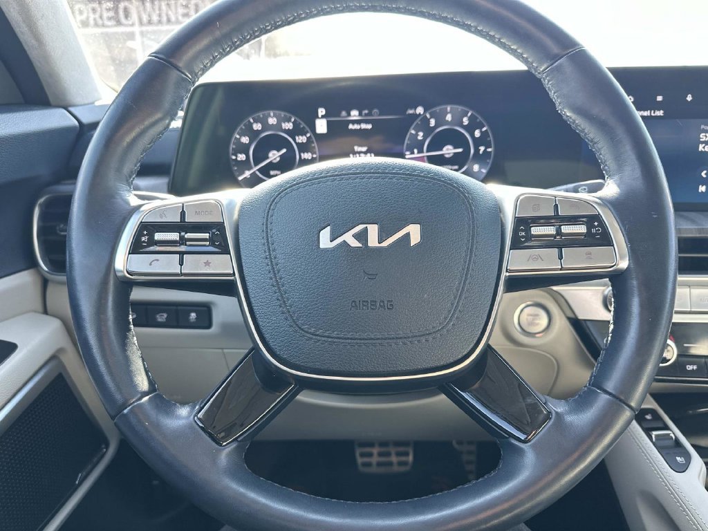 Used 2024 Kia Telluride SX Prestige w/ Towing Package AWD/4WD image 21