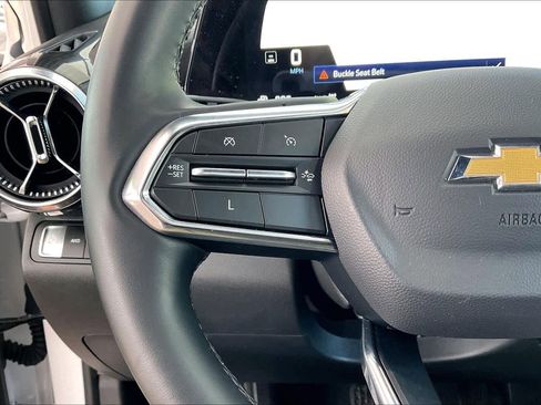 Used 2025 Chevrolet Equinox LT image 22