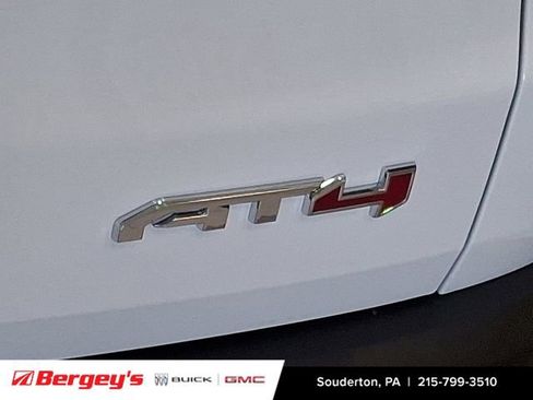 New 2026 GMC Acadia AT4 w/ Luxury Package AWD/4WD image 23