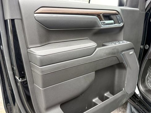 Certified 2024 Chevrolet Silverado 1500 LT Trail Boss w/ Convenience Package II AWD/4WD image 17