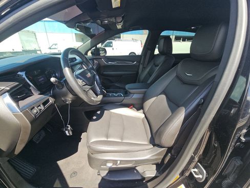 Used 2020 Cadillac XT5 Luxury FWD image 7
