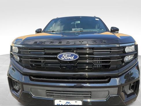 New 2027 Ford Expedition Max Platinum w/ Stealth Appearance Package AWD/4WD image 14