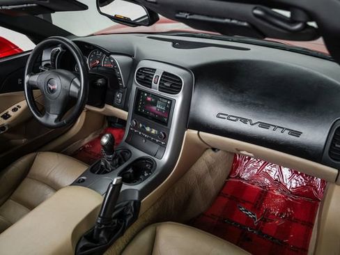 Used 2006 Chevrolet Corvette Convertible image 18