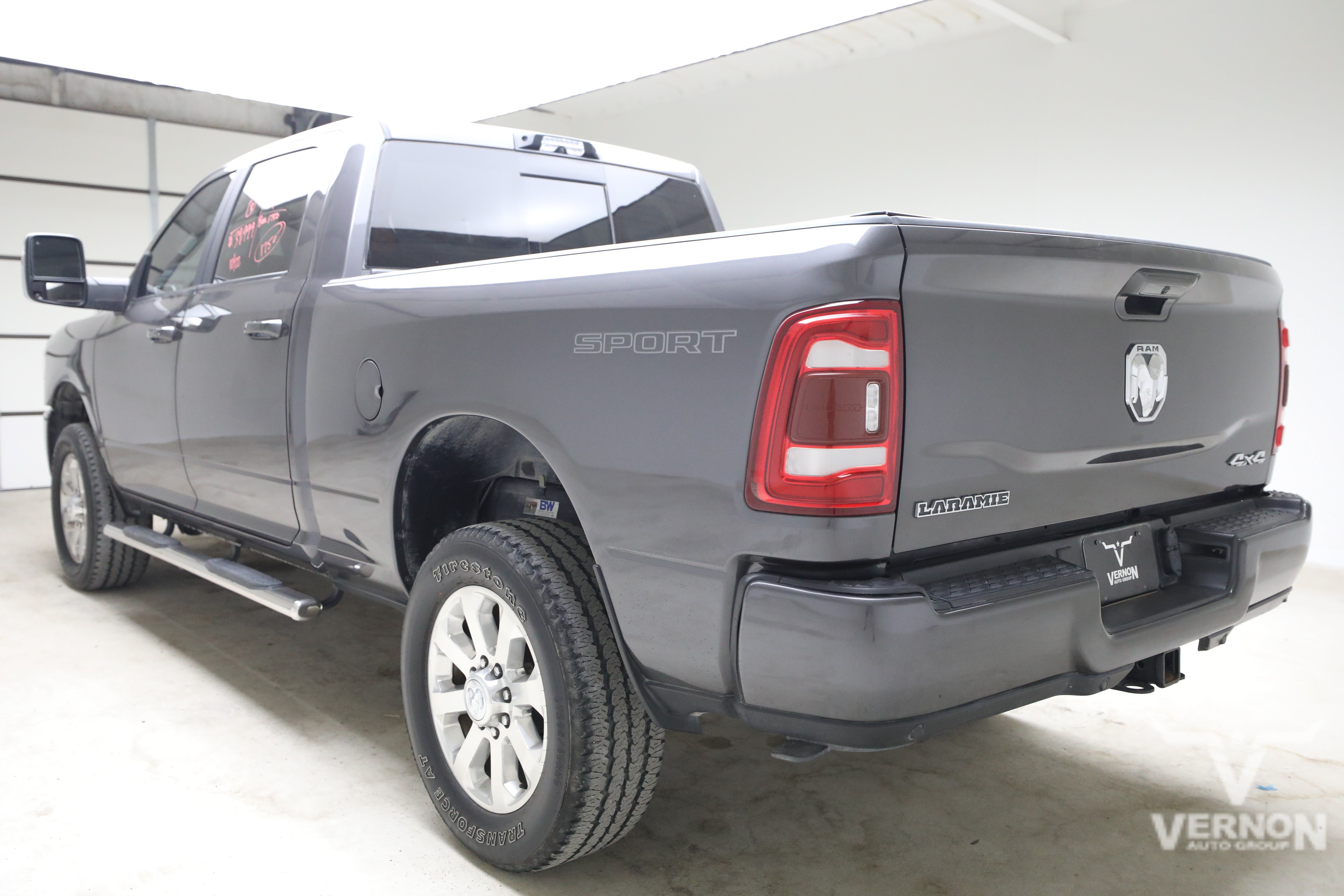 Used 2024 RAM 2500 Laramie w/ Sport Appearance Package AWD/4WD image 2