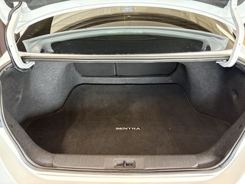 Used 2024 Nissan Sentra SV FWD image 26