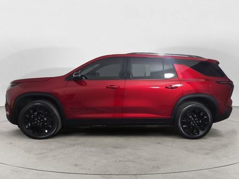 Certified 2025 Chevrolet Traverse LT w/ Midnight/Sport Edition AWD/4WD image 2