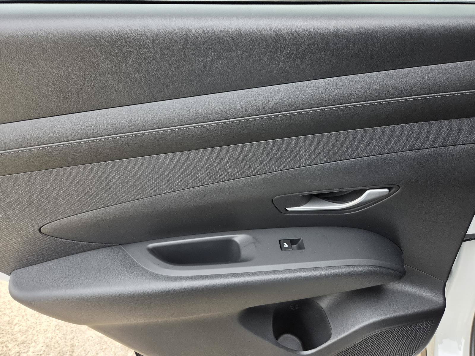 New 2026 Hyundai Tucson SEL FWD image 11