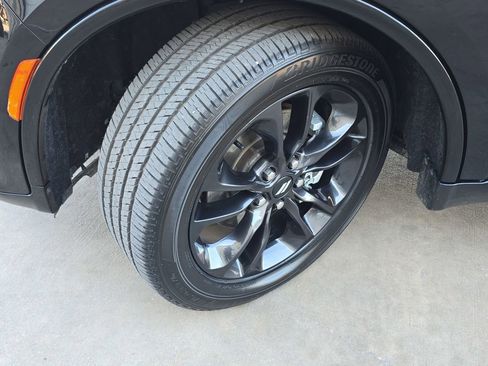 Used 2025 Dodge Durango GT AWD/4WD image 30