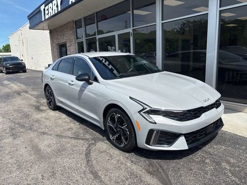 Used 2025 Kia K5 GT-Line FWD image 2