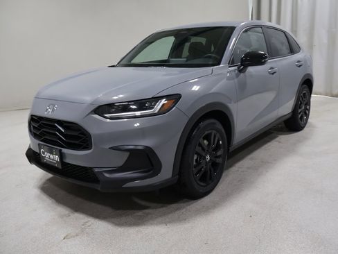 New 2026 Honda HR-V Sport image 3