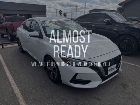 Used 2020 Nissan Sentra SV image 5