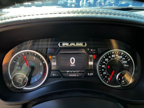 Used 2021 RAM 2500 Laramie AWD/4WD image 30