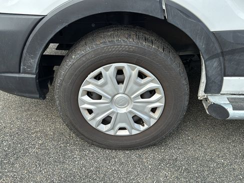 Used 2024 Ford Transit 250 Base w/ Exterior Upgrade Package image 11