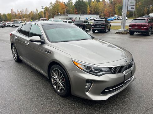 Used 2018 Kia Optima SX w/ Technology Package image 3