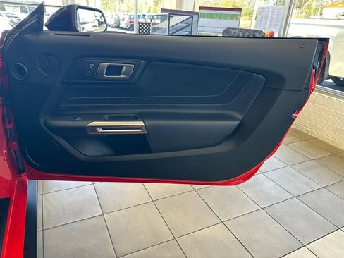 Used 2017 Ford Mustang Shelby GT350 w/ Electronics Package image 15