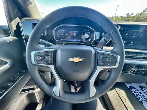 New 2026 Chevrolet Silverado 2500 LT w/ True North Edition image 11