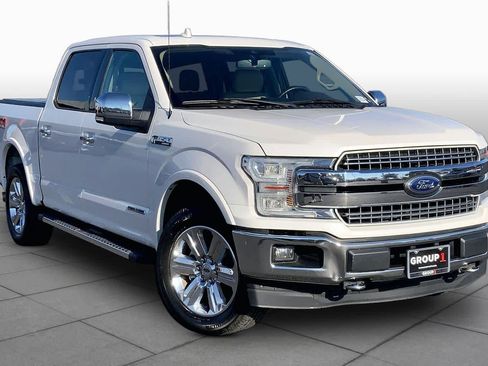 Used 2018 Ford F150 Lariat w/ Equipment Group 502A Luxury AWD/4WD image 3
