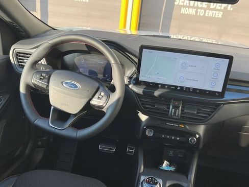 Used 2023 Ford Escape ST-Line w/ Tech Pack #1 image 14