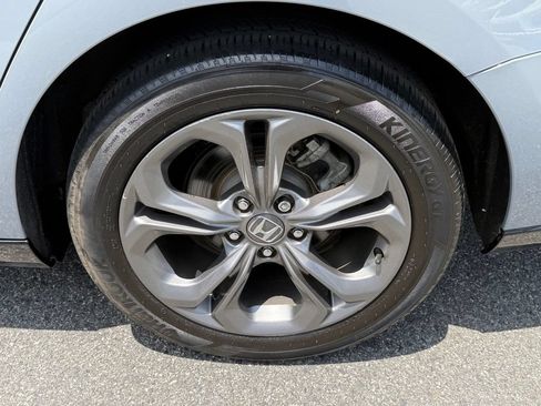 Used 2023 Honda Accord EX-L image 9