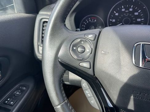 Certified 2022 Honda HR-V Sport image 22