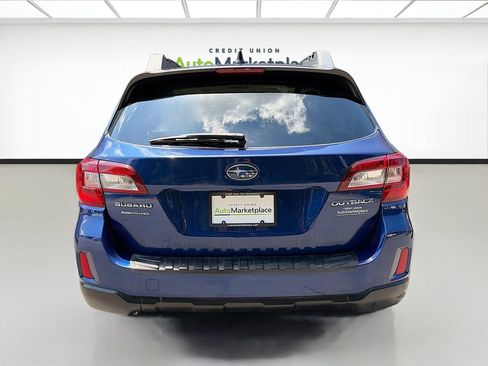 Used 2016 Subaru Outback 2.5i Premium AWD/4WD image 6