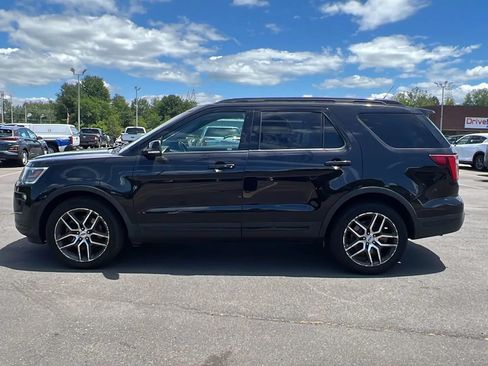 Used 2018 Ford Explorer Sport w/ Equipment Group 401A AWD/4WD image 3