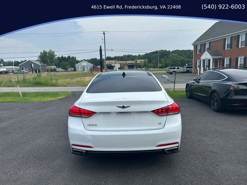Used 2015 Hyundai Genesis 3.8 w/ Option Group 02 RWD image 5