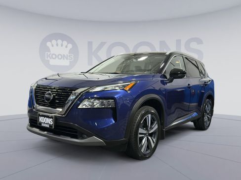 Used 2021 Nissan Rogue SL w/ Premium Package AWD/4WD image 1