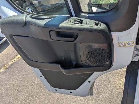 New 2024 RAM ProMaster 2500 w/ Convenience Group image 20