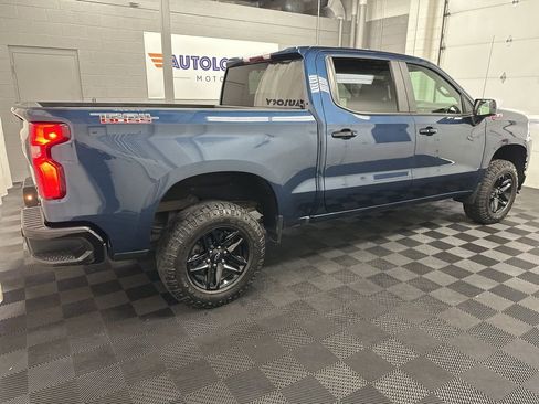 Used 2022 Chevrolet Silverado 1500 LT Trail Boss w/ Bed Protection Package AWD/4WD image 10