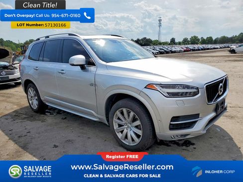 Used 2018 Volvo XC90 T6 Momentum w/ Convenience Package AWD/4WD image 5