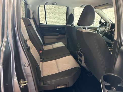 Used 2019 Honda Ridgeline RT image 12