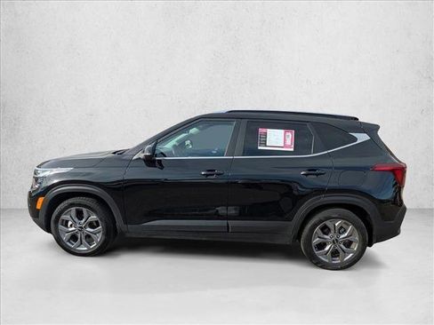 Used 2024 Kia Seltos S image 8