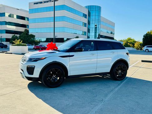Used 2017 Land Rover Range Rover Evoque HSE Dynamic image 14