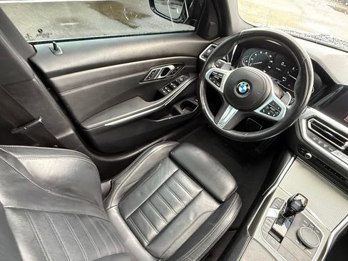 Used 2021 BMW 330i Sedan w/ M Sport Package RWD image 51