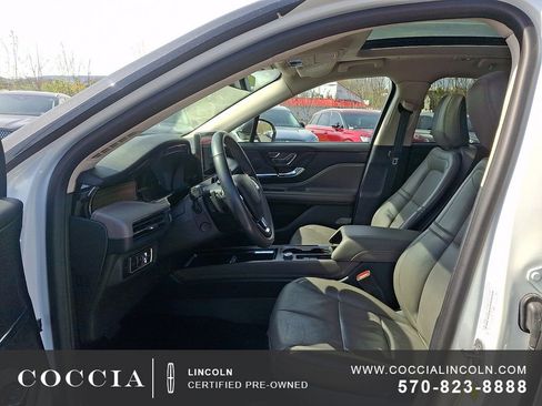 Certified 2023 Lincoln Corsair Reserve w/ Equipment Group 201A AWD/4WD image 13