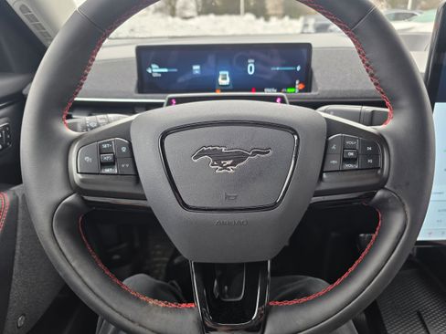 Used 2025 Ford Mustang Mach-E Premium w/ Sport Appearance Package image 15