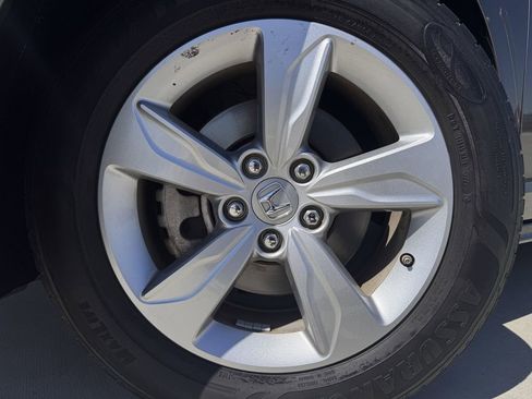 Used 2019 Honda Odyssey EX-L image 9