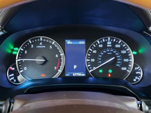 Used 2019 Lexus RX 350L Luxury image 16