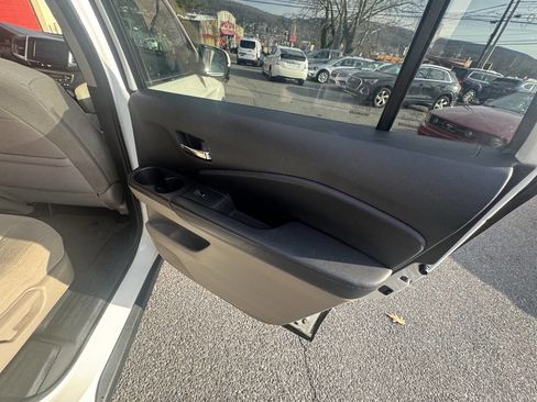 Used 2016 Honda Pilot EX image 22